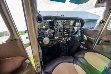 Kromě letadla s pilotem potřebuje „nebeský“ archeolog i další vybavení. Dříve, ještě před nástupem digitálního věku, to byly tři fotoaparáty (barevný a černobílý negativ, barevná inverze), dnes stačí jeden digitální. Výzkumník využívá také kameru s co nejlepší stabilizací při pořizování videozáběrů a příruční stanici globálního navigačního satelitního systému (GPS).